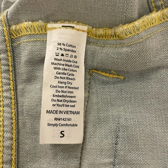 Lularoe Jaxon Jean Jacket‎ - Picture 5 of 7